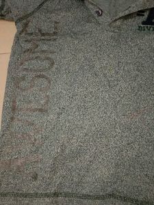 Like New 👕  T Shirt For Kids