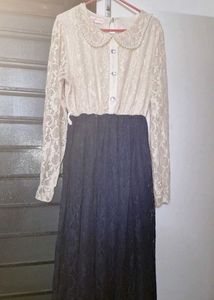 Lace maxi dress/gown with pearls collar ✨️