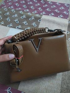 Sling bag