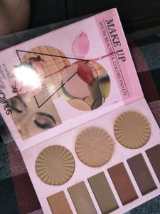 🌸 All-in-One Makeup Palette – Just ₹299 + FREE Sc
