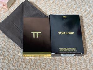 Tom Ford Translucent Finishing Powder – 01 Alabast