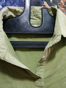 Les Femme Green Collared Tunic Top