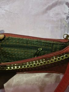 Price drop🔥 Chic Shoulder Bag with Gold Chain🍒