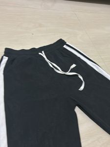Black trousers