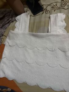 cute top white