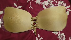 Adhesive Strapless Bra