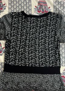 Black pattern vintage top