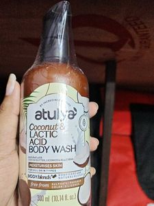Atulya Coconut & Lactic Acid Body Wash