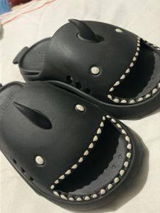 flip flop sliders for men
