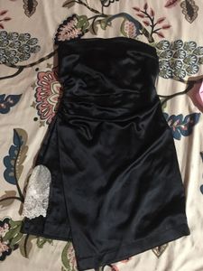 Elegant Black Strapless Dress