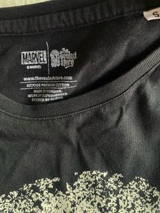 Marvel Punisher Skull T-shirt (Glo-in-the-dark)