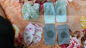 Baby Crawling Safety Combo (2 Pairs Anti-Slip Knee