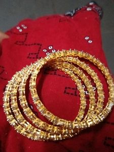 Gold Plated Ad Bangle Set