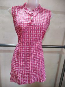 Stylish Pink Printed short Kurta