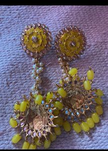 Gold Flower Bracelet with Stones