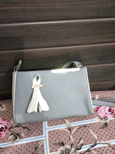 🎀 Chic &amp; Cute Sling Bag 👜