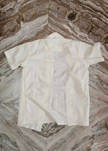 Comfortable White Short Sleeve Top