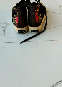Aryahi Ankle Shoes