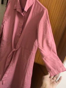 Chic Pink Collared Midi Dress