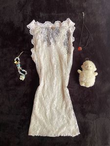 White y2k backless Lace Trim top