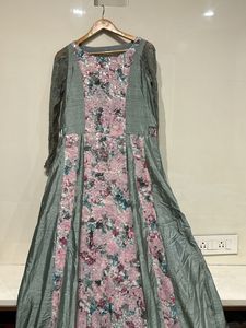 Stylish Ethnic Gown