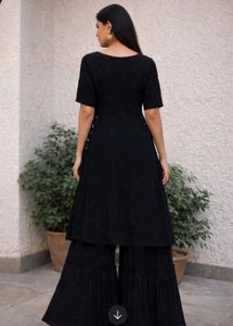 Elegant Black    short Gown gharara pant like new