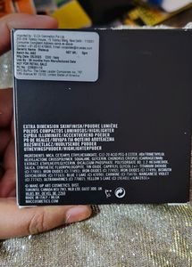 M.A.C Extra Dimension Skinfinish Highlighter
