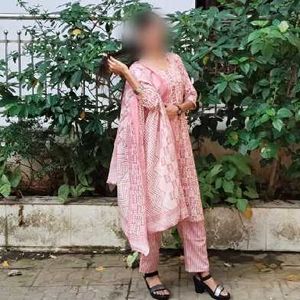 Elegant Pink Printed Kurta Set