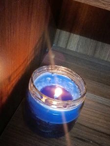 Blue Jar Mountain Candle With Red