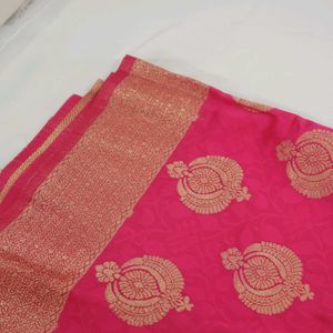 new Vibrant Pink Saree  with blouse piece
