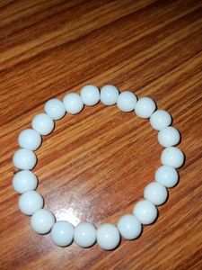 White Beaded Bracelet