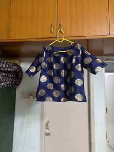 🆕 Blue &amp; Gold Print Top