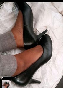 Ravishing Woman Bellies /high Heel👠