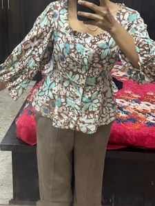 Floral Print Square Neck Top
