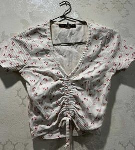 Cute Ruched Floral Crop Top