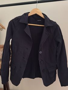 Chic Black Blazer