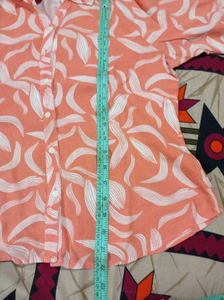 Stylish Coral Leaf Print Button-Up Shirt