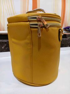 Chic Yellow Bucket Bag