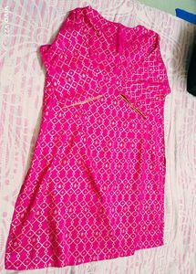 Brand New Aurelia Pink &amp; Gold Foil Print Kurti