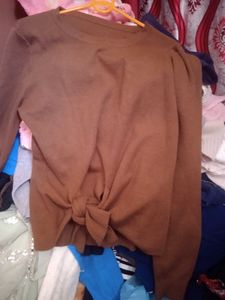 chic Tie-Front T-Shirt