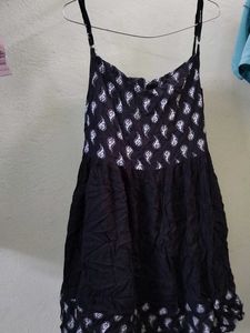 Stylish Black Paisley Print Dress