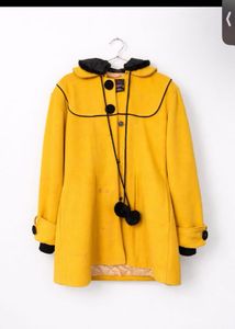 Chic Yellow Hooded Coat