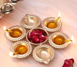 Diwali Decorative Diyas