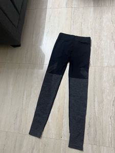 Stylish Two-Tone Leggings