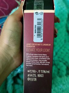 Lakme Forever Matte Foundation