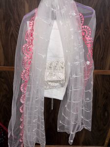 White pakistani suit(3 day offer only)