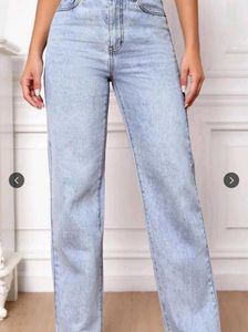 Light Wash Straight Leg Jeans
