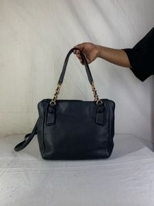 Tory Burch Amanda Pebbled Leather Convertible Bag