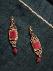 Stunning Red Stone Jewellery Set