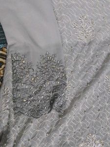 Elegant Kurta with Intricate Embellishments